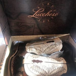 NWT Luchesse Womens Cowboy boots